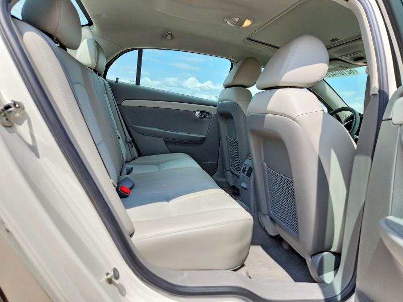 62104426 :رقم المزاد ، 1G1ZD5E78AF237955 vin ، 2010 Chevrolet Malibu مزاد بيع