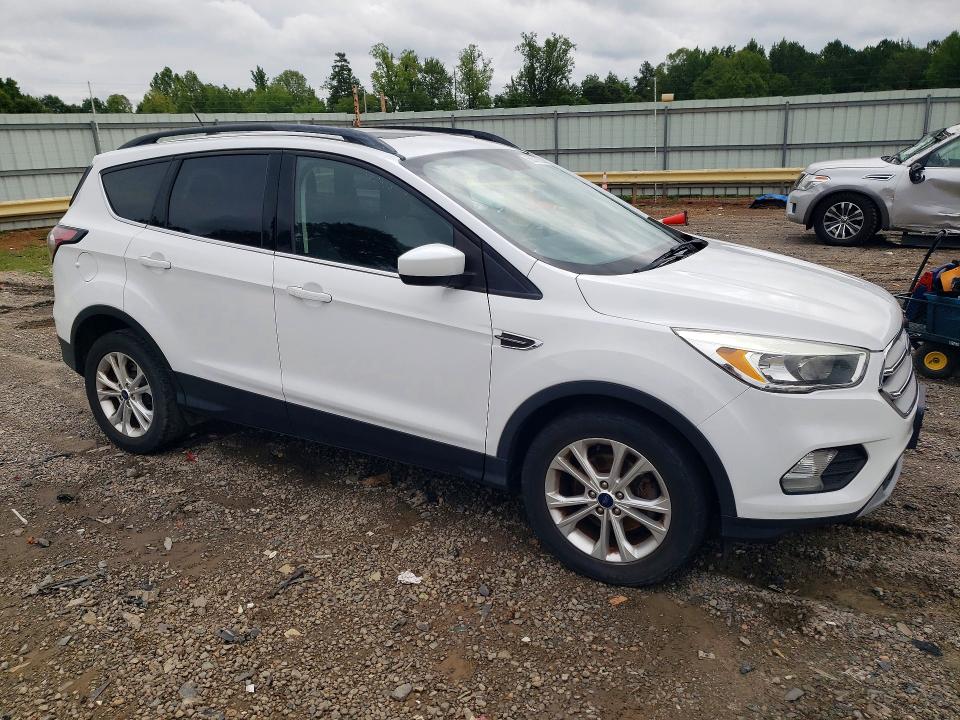 Aukcja sprzedaży 2018 Ford Escape, vin: 1FMCU0GD7JUA18818, numer aukcji: 62570626
