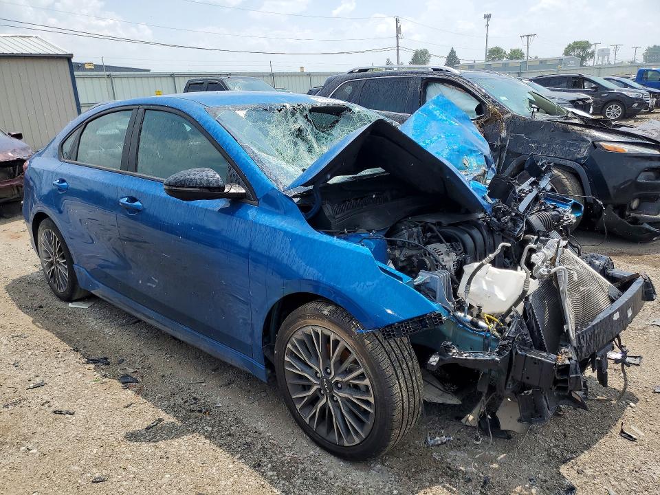 61362406 :رقم المزاد ، 3KPF54AD8RE702933 vin ، 2024 Kia Forte مزاد بيع