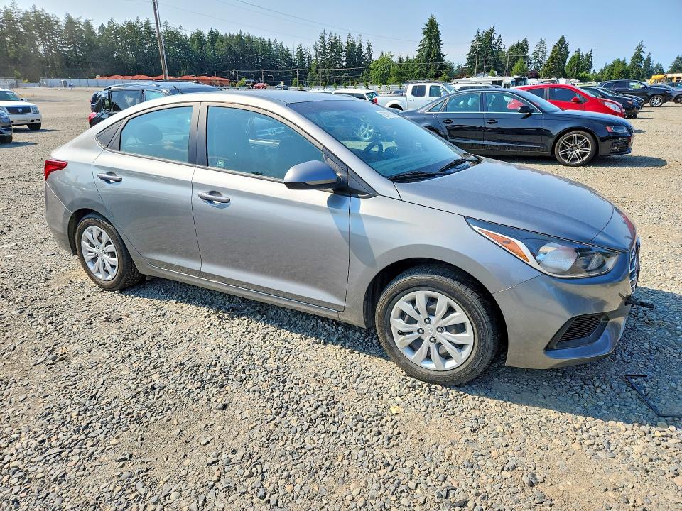 2021 Hyundai Accent მანქანა იყიდება აუქციონზე, vin: 3KPC24A63ME149338, აუქციონის ნომერი: 62411296