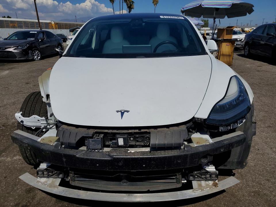 Aukcja sprzedaży 2018 Tesla Model 3, vin: 5YJ3E1EB8JF135552, numer aukcji: 61233796