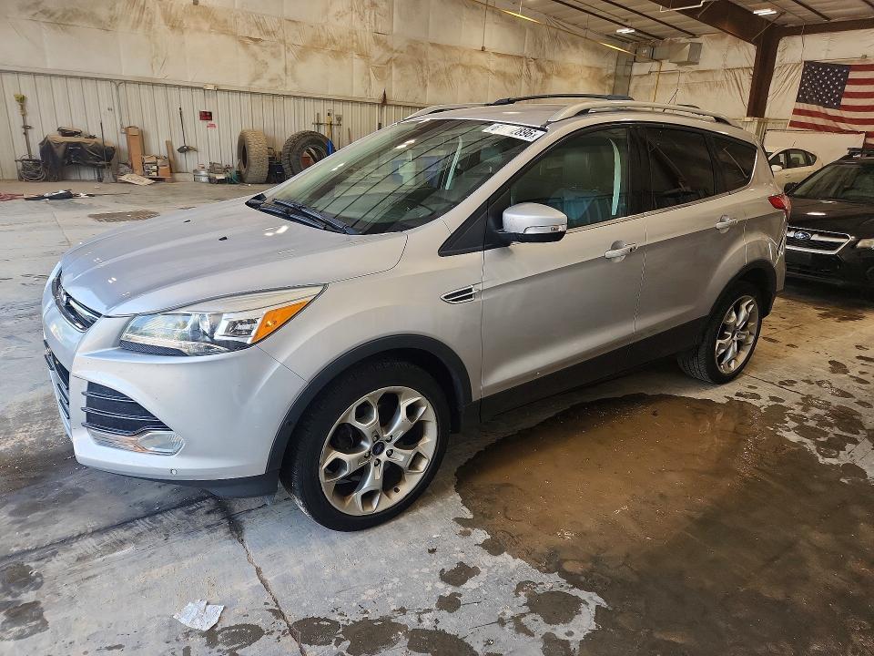 2013 Ford Escape მანქანა იყიდება აუქციონზე, vin: 1FMCU9J90DUB56326, აუქციონის ნომერი: 61402896