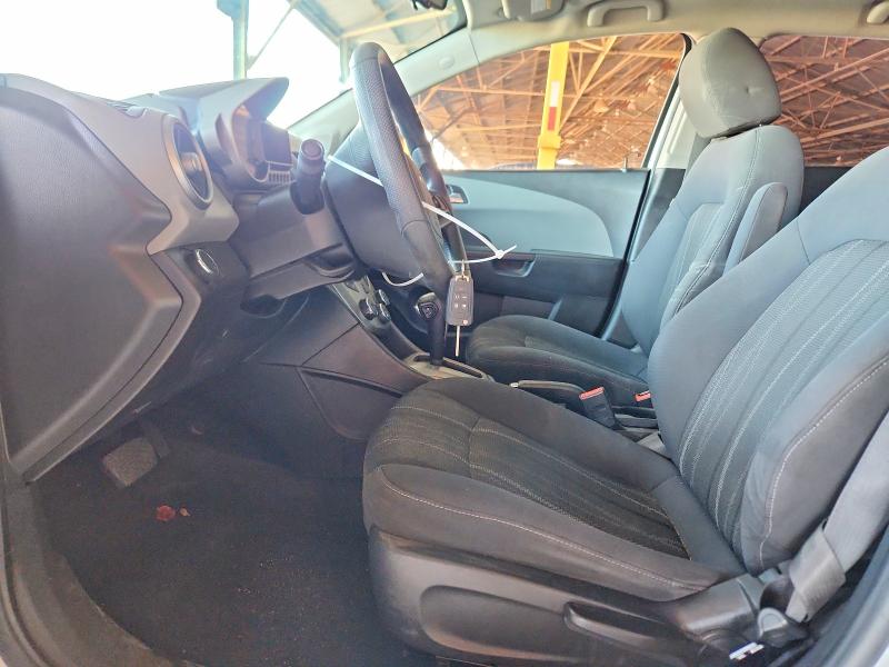 60442256 :رقم المزاد ، 1G1JC6SH7G4156355 vin ، 2016 Chevrolet Sonic مزاد بيع