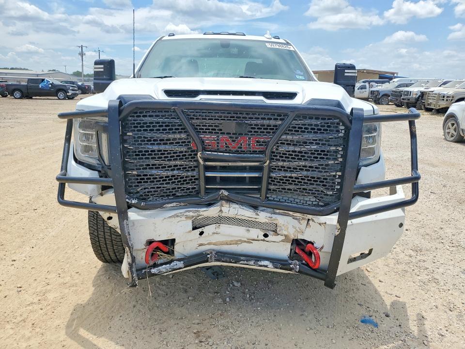 59798826 :رقم المزاد ، 1GT49VEY7NF136827 vin ، 2022 Gmc Sierra مزاد بيع