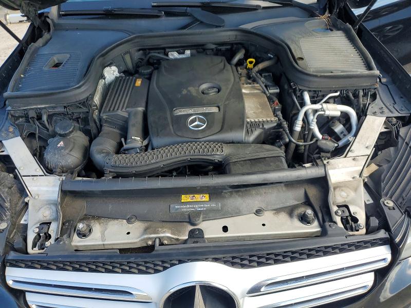 63214876 :رقم المزاد ، WDC0G4KB7HF196636 vin ، 2017 Mercedes-benz Glc مزاد بيع