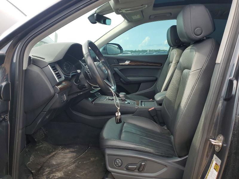 60624866 :رقم المزاد ، WA1ANAFY2L2019385 vin ، 2020 Audi Q5 مزاد بيع