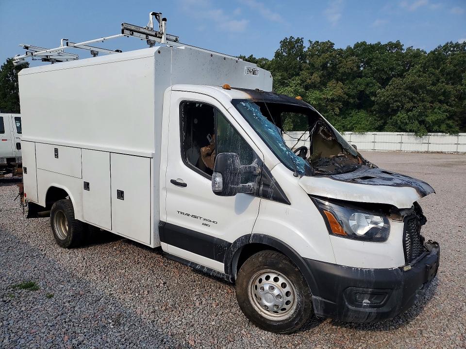 Продаж на аукціоні авто 2022 Ford 350 Transi, vin: 1FDBF8P89NKA21681, номер лоту: 62257176