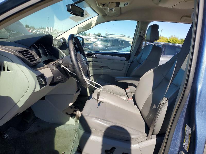 2011 Volkswagen Routan მანქანა იყიდება აუქციონზე, vin: 2V4RW3DGXBR717180, აუქციონის ნომერი: 62143766
