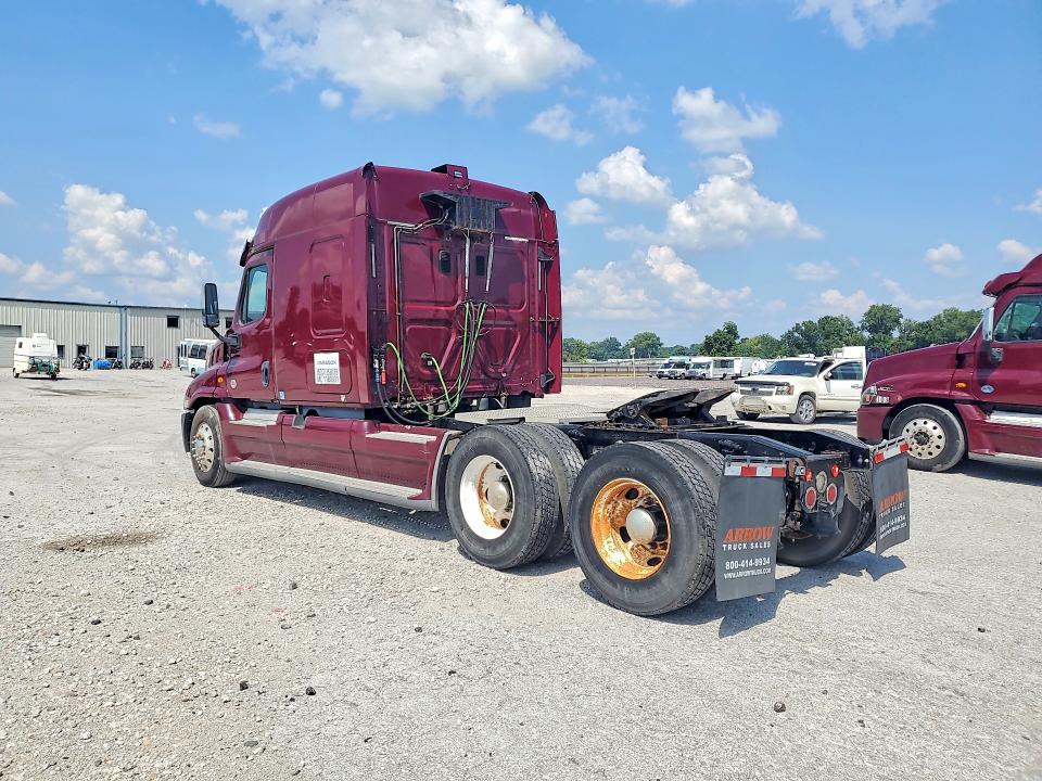 61524556 :رقم المزاد ، 3AKJGLDV0GSGU6011 vin ، 2016 Freightliner Cascadia 125 مزاد بيع
