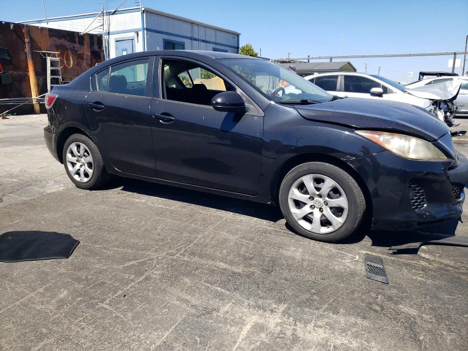 58134316 :رقم المزاد ، JM1BL1TF4D1727793 vin ، 2013 Mazda 3 مزاد بيع