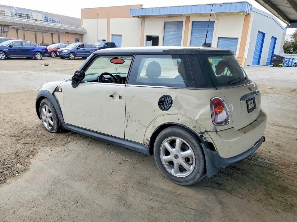 Продажа на аукционе авто 2008 Mini Cooper, vin: WMWMF33538TT64767, номер лота: 59638176