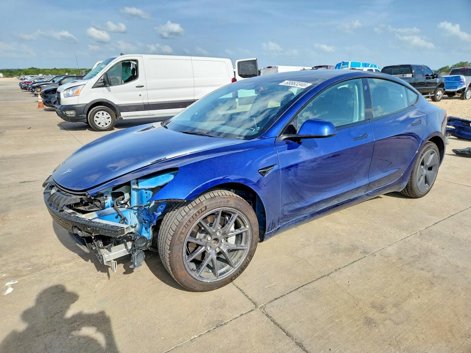 60863346 :رقم المزاد ، 5YJ3E1EA4PF485910 vin ، 2023 Tesla Model 3 مزاد بيع