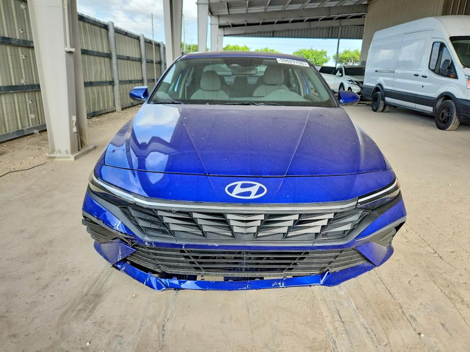 Продаж на аукціоні авто 2024 Hyundai Elantra, vin: KMHLM4DG8RU810302, номер лоту: 59829706