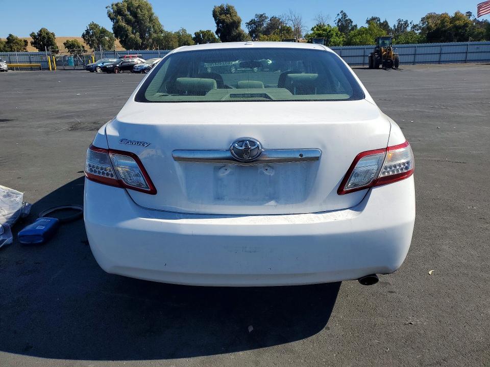 2011 Toyota Camry მანქანა იყიდება აუქციონზე, vin: 4T1BB3EK7BU135398, აუქციონის ნომერი: 63245476