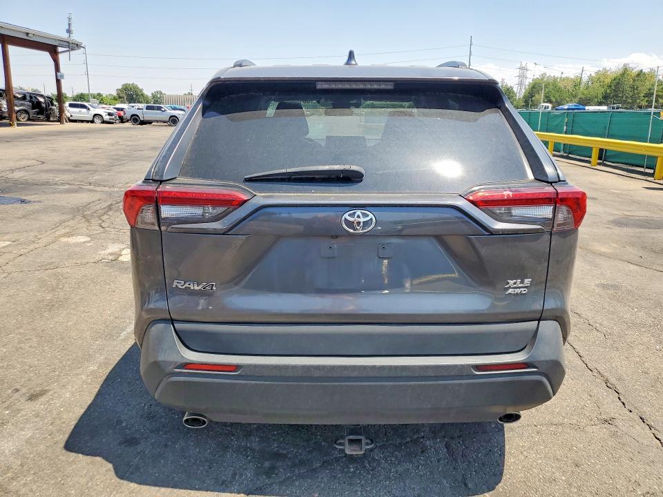 2021 Toyota Rav4 მანქანა იყიდება აუქციონზე, vin: 2T3P1RFV4MC187801, აუქციონის ნომერი: 60168696