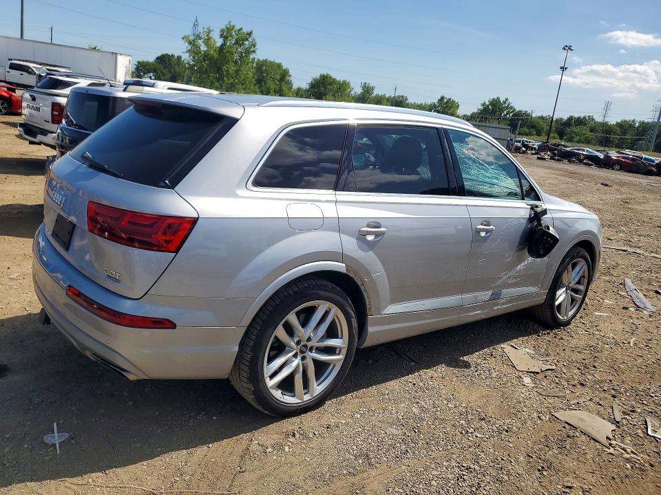 62173916 :رقم المزاد ، WA1VAAF78JD018750 vin ، 2018 Audi Q7 مزاد بيع