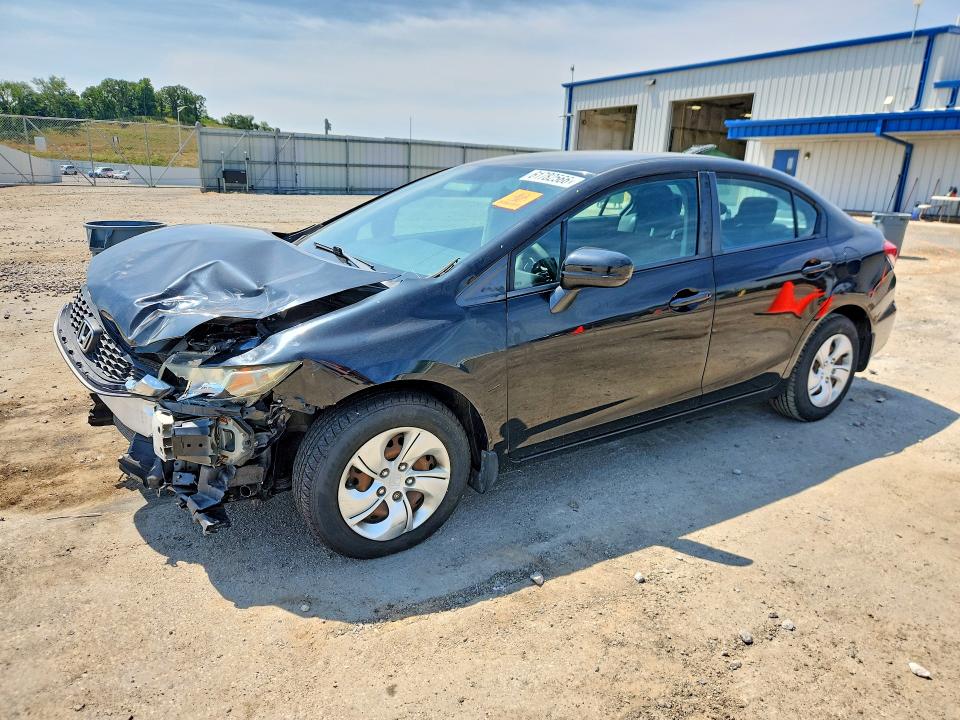 2015 Honda Civic მანქანა იყიდება აუქციონზე, vin: 19XFB2F51FE094067, აუქციონის ნომერი: 61782566
