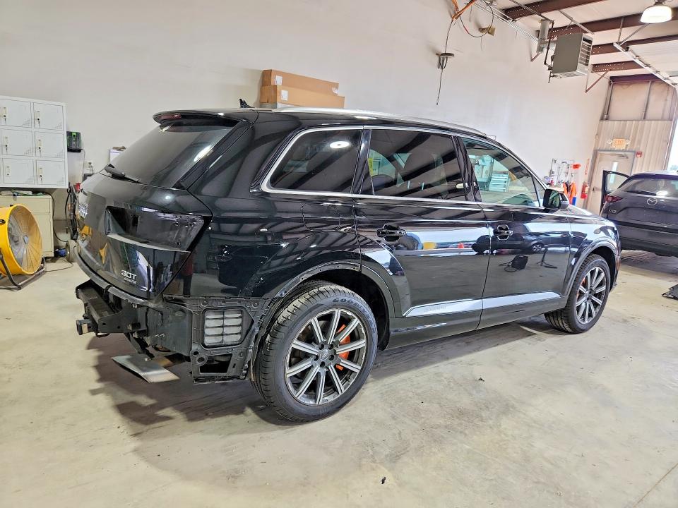 Aukcja sprzedaży 2017 Audi Q7, vin: WA1LAAF75HD011174, numer aukcji: 58979576