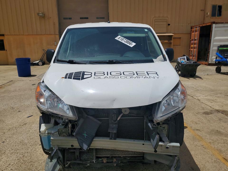 61873866 :رقم المزاد ، 3N6CM0KN6KK699718 vin ، 2019 Nissan Nv200 مزاد بيع