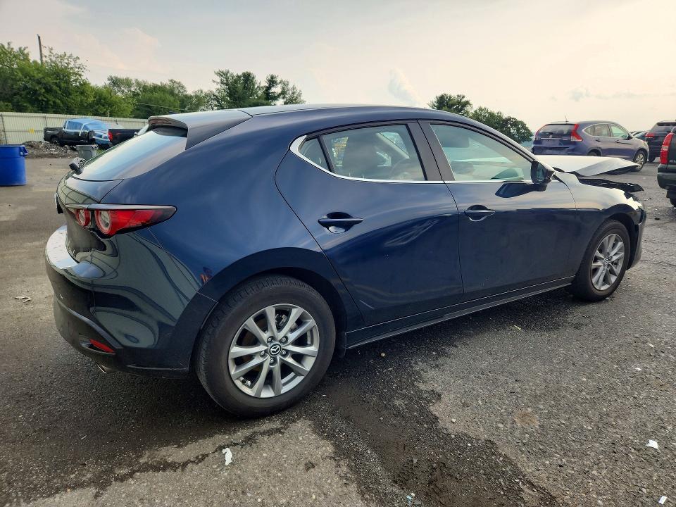 Продаж на аукціоні авто 2026 Mazda 3, vin: JM1BPAJL2T1865666, номер лоту: 62168106