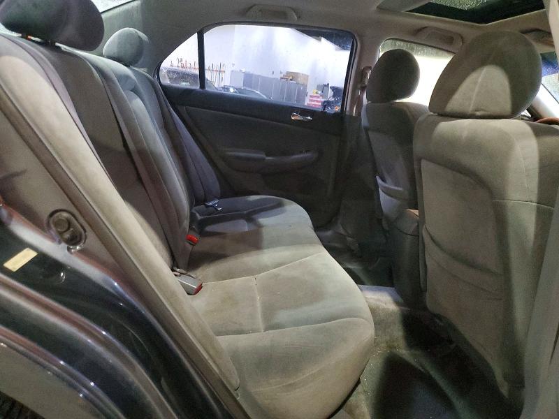 63137586 :رقم المزاد ، 1HGCM566X3A088694 vin ، 2003 Honda Accord مزاد بيع