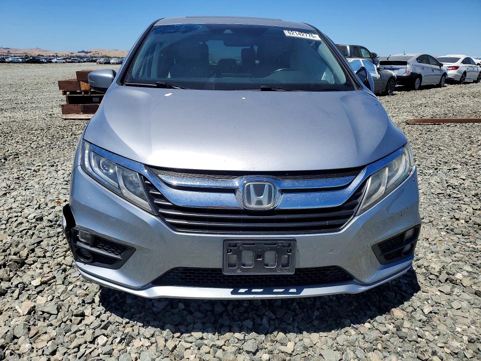 62142776 :رقم المزاد ، 5FNRL6H71KB134572 vin ، 2019 Honda Odyssey مزاد بيع