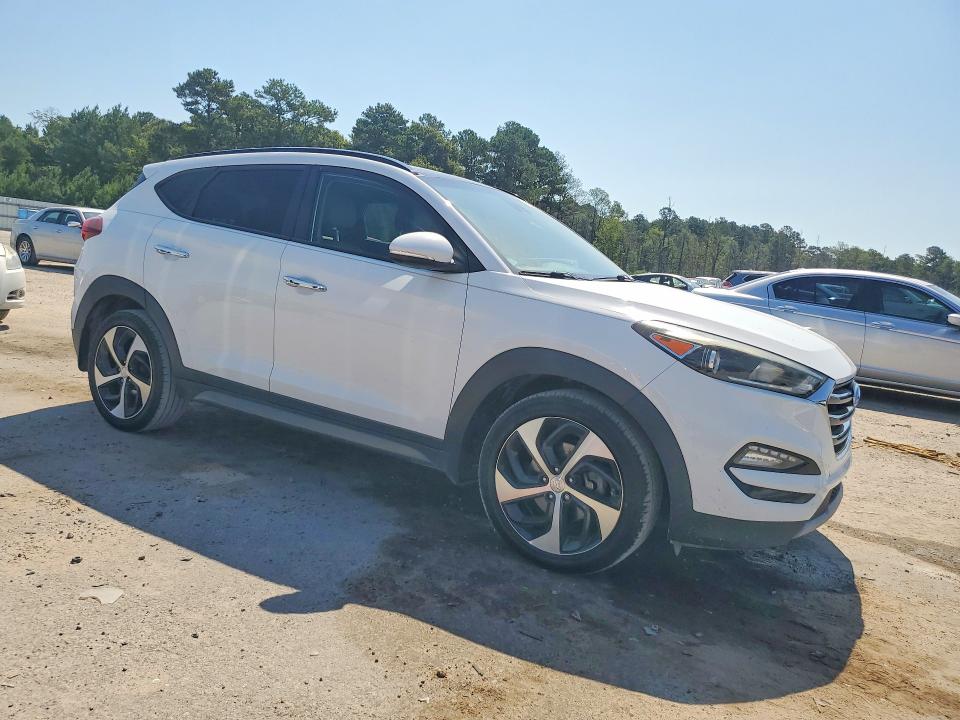 2016 Hyundai Tucson მანქანა იყიდება აუქციონზე, vin: KM8J33A2XGU257355, აუქციონის ნომერი: 60484636