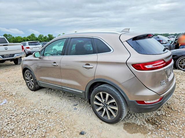 62353166 :رقم المزاد ، 5LMCJ3C97KUL15565 vin ، 2019 Lincoln Mkc مزاد بيع