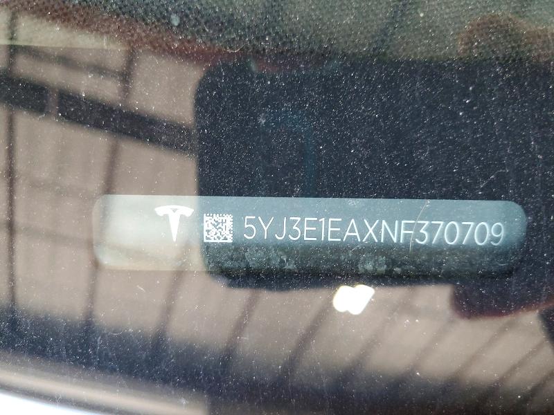 60488476 :رقم المزاد ، 5YJ3E1EAXNF370709 vin ، 2022 Tesla Model 3 مزاد بيع