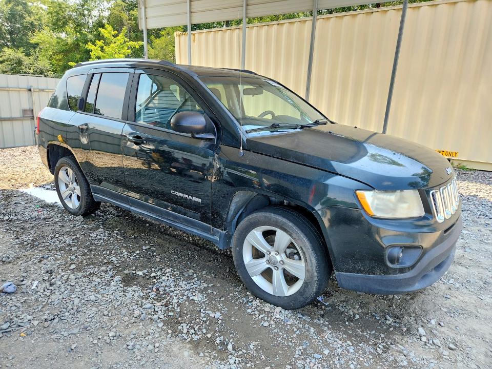 63148346 :رقم المزاد ، 1C4NJCBA0DD169220 vin ، 2013 Jeep Compass مزاد بيع