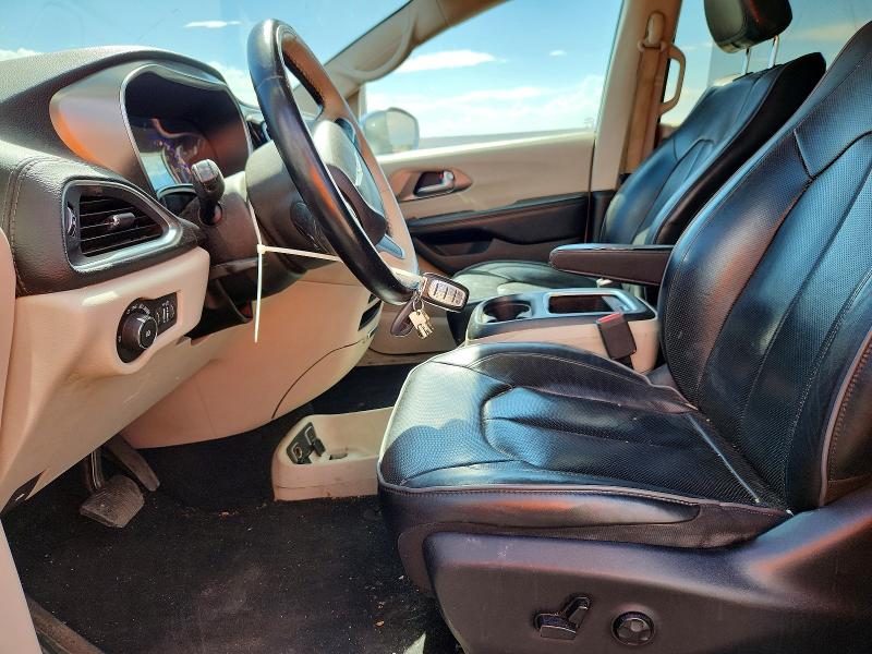 Продажа на аукционе авто 2018 Chrysler Pacifica, vin: 2C4RC1GG4JR272145, номер лота: 61032276