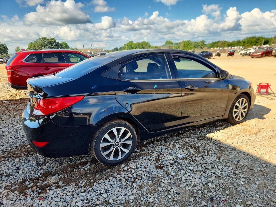 2016 Hyundai Accent მანქანა იყიდება აუქციონზე, vin: KMHCU4AE0GU159764, აუქციონის ნომერი: 60182726