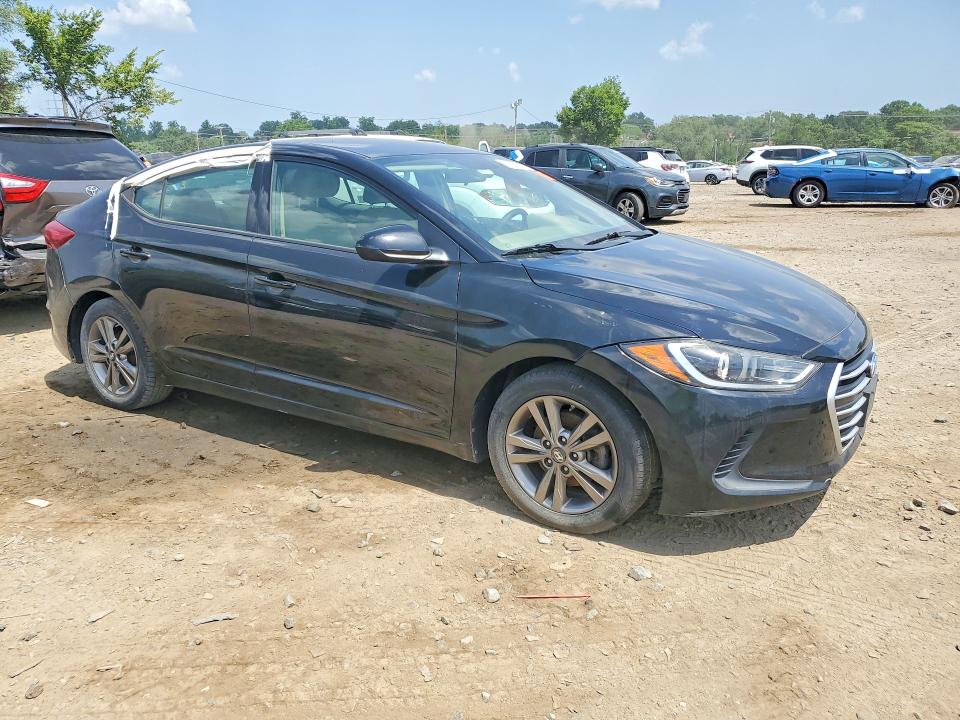 59838366 :رقم المزاد ، 5NPD84LF3HH005807 vin ، 2017 Hyundai Elantra مزاد بيع