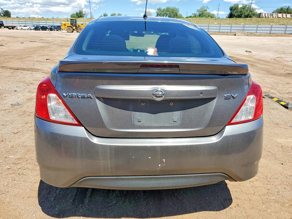 63430806 :رقم المزاد ، 3N1CN7AP7HL802274 vin ، 2017 Nissan Versa مزاد بيع