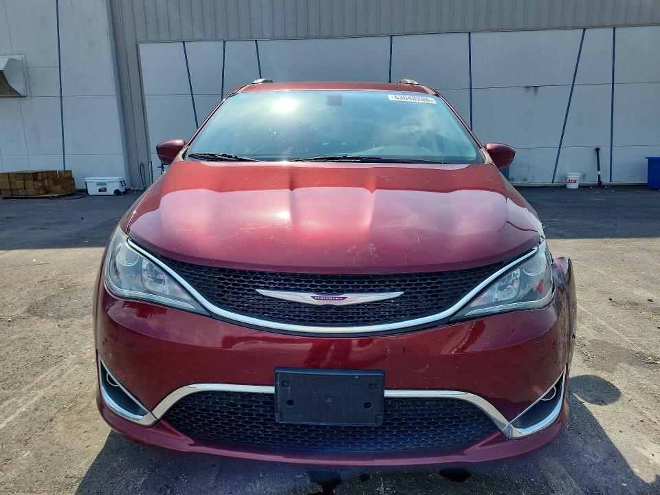63048286 :رقم المزاد ، 2C4RC1BG0LR285680 vin ، 2020 Chrysler Pacifica مزاد بيع