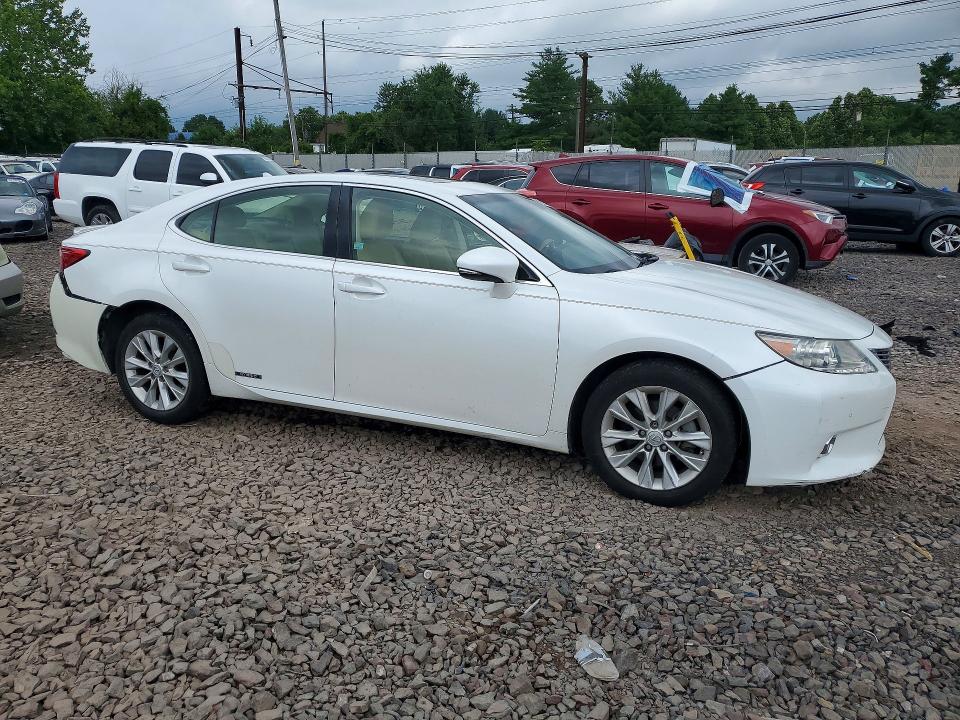 61922716 :رقم المزاد ، JTHBW1GG8D2033661 vin ، 2013 Lexus Es مزاد بيع