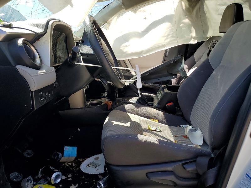 Продажа на аукционе авто 2015 Toyota Rav4, vin: JTMRFREV2FJ040923, номер лота: 62778166