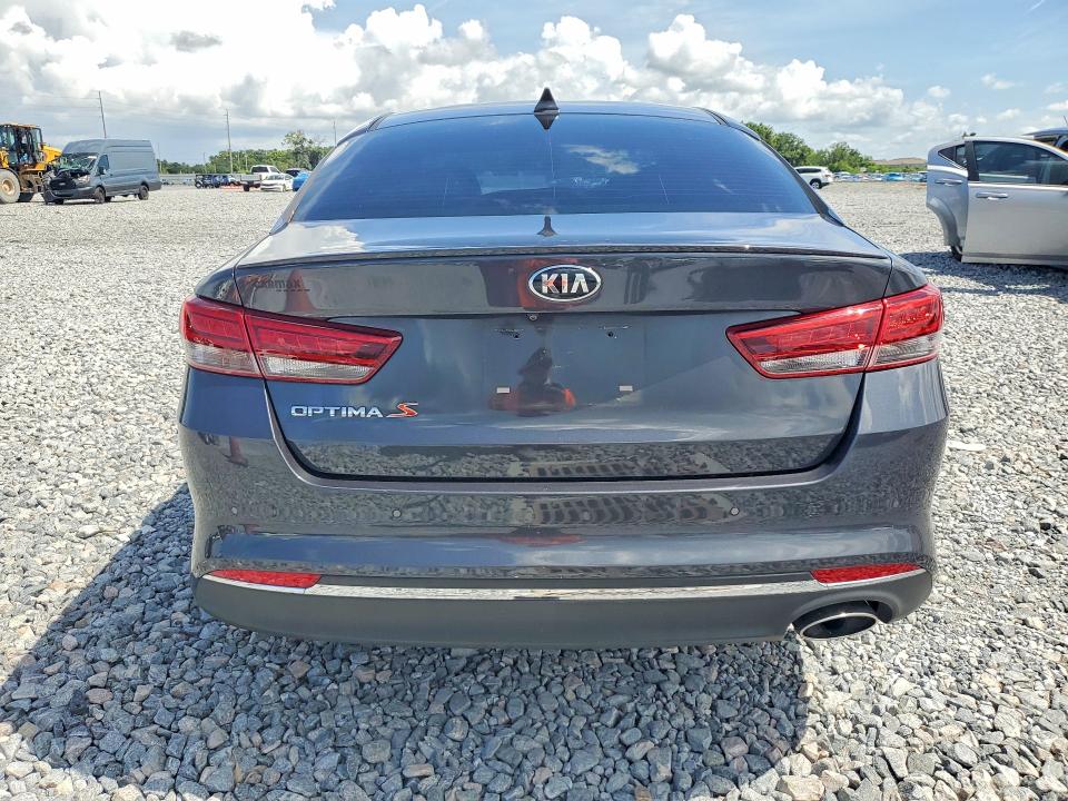 2018 Kia Optima მანქანა იყიდება აუქციონზე, vin: 5XXGT4L37JG253514, აუქციონის ნომერი: 59905986