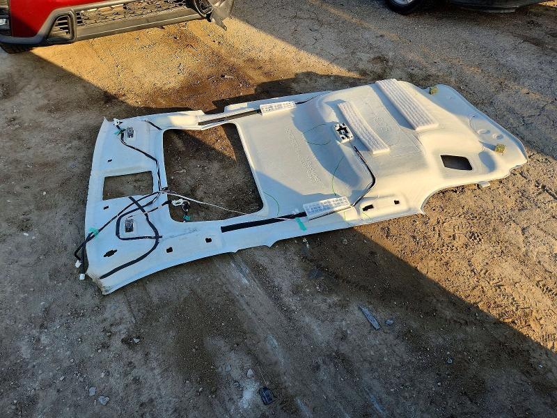 Продажа на аукционе авто 2016 Toyota Rav4, vin: JTMJFREV1GD183679, номер лота: 61385426
