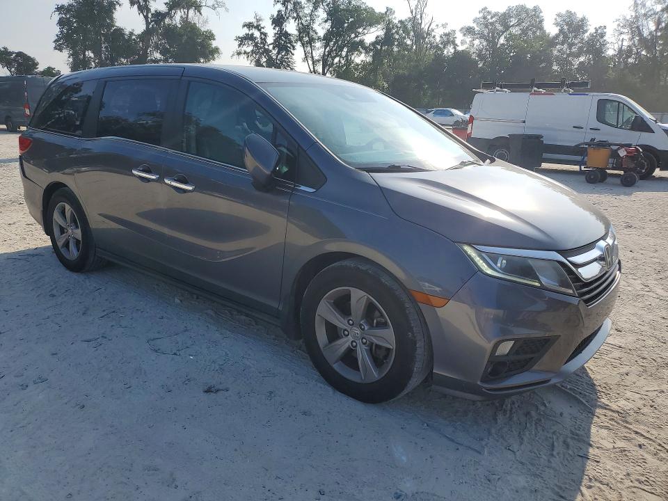 Продажа на аукционе авто 2018 Honda Odyssey, vin: 5FNRL6H56JB067951, номер лота: 62956126