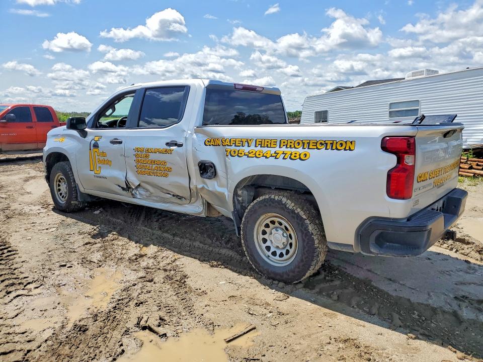 62323576 :رقم المزاد ، 3GCPYAEK8MG358830 vin ، 2021 Chevrolet Silverado مزاد بيع