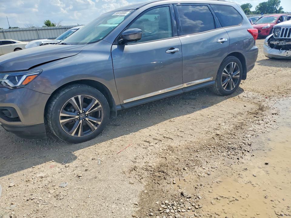 59910066 :رقم المزاد ، 5N1DR2MM1HC639400 vin ، 2017 Nissan Pathfinder مزاد بيع