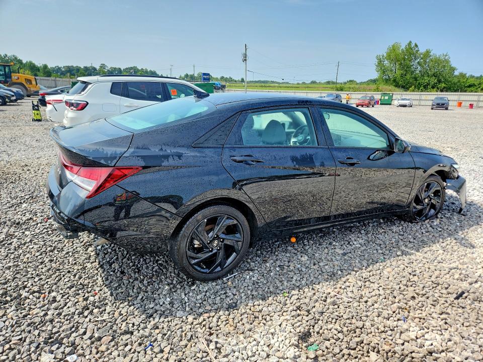 62854946 :رقم المزاد ، KMHLM4DG3TU105379 vin ، 2026 Hyundai Elantra مزاد بيع