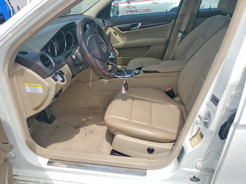 63489296 :رقم المزاد ، WDDGF4HB9DR268577 vin ، 2013 Mercedes-benz C مزاد بيع