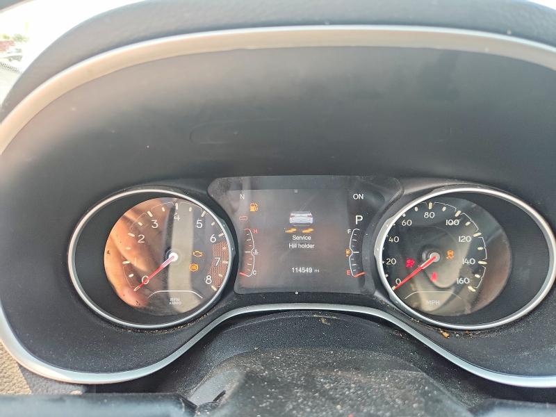62616076 :رقم المزاد ، 3C4NJDCBXJT307350 vin ، 2018 Jeep Compass مزاد بيع