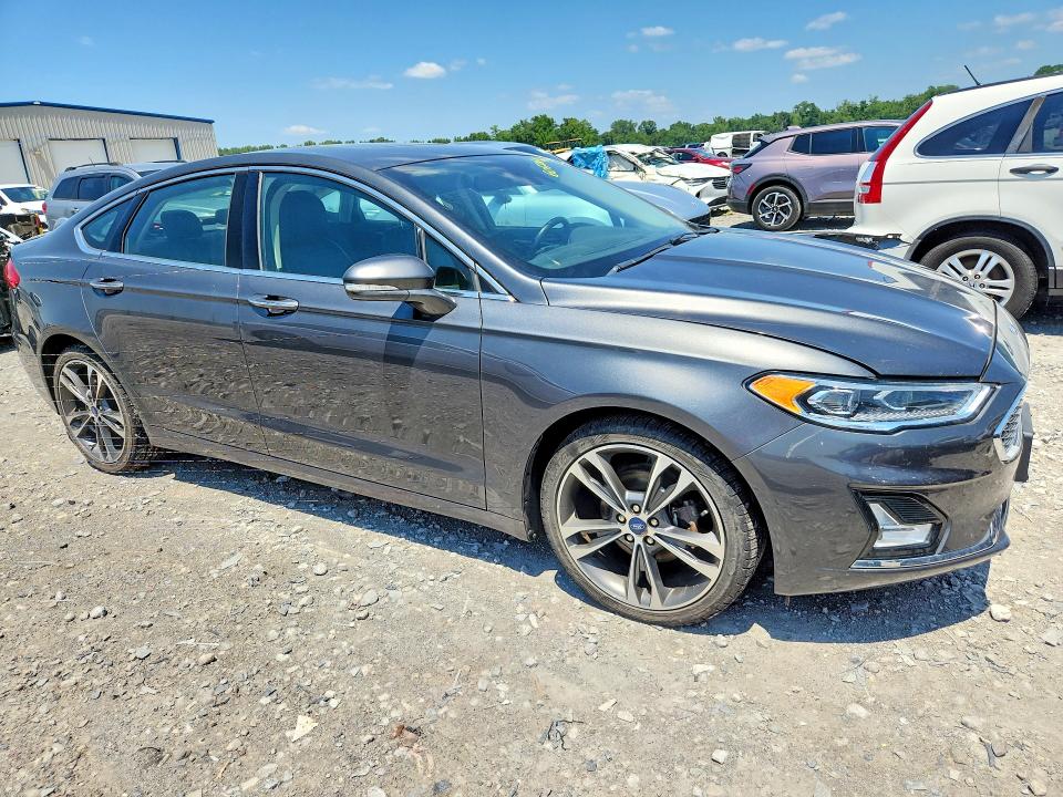 60506966 :رقم المزاد ، 3FA6P0D90LR159030 vin ، 2020 Ford Fusion مزاد بيع