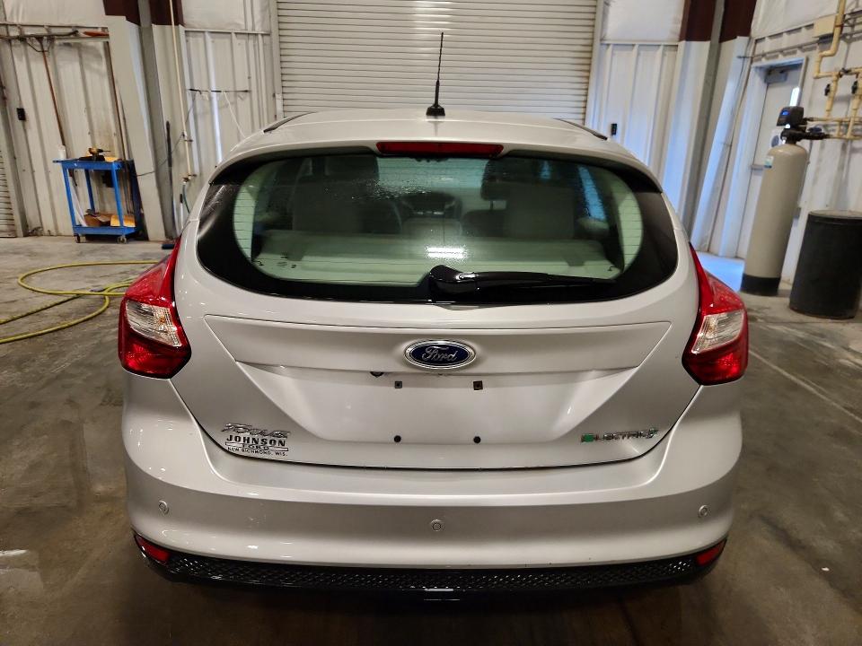 Продаж на аукціоні авто 2014 Ford Focus, vin: 1FADP3R4XEL330308, номер лоту: 59296516