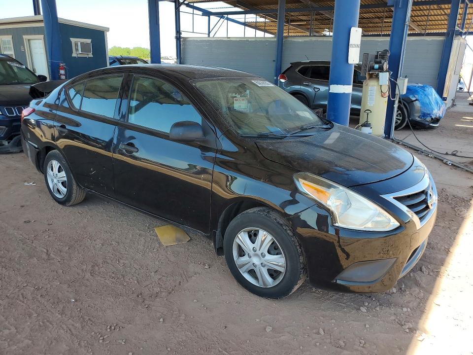 60039056 :رقم المزاد ، 3N1CN7APXFL921515 vin ، 2015 Nissan Versa مزاد بيع