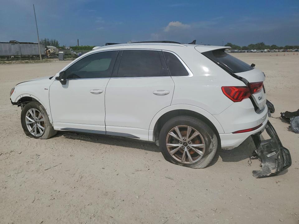 Продажа на аукционе авто 2021 Audi Q3, vin: WA1DECF37M1021203, номер лота: 62755736