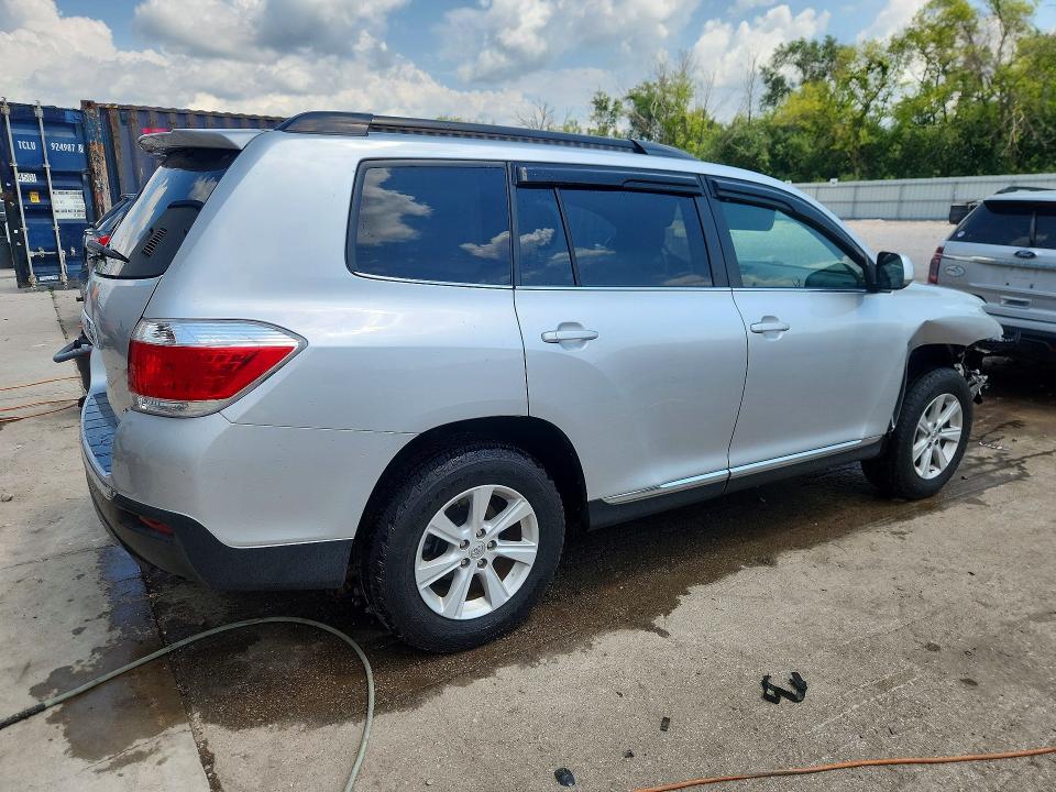60457546 :رقم المزاد ، 5TDBK3EH7CS154063 vin ، 2012 Toyota Highlander مزاد بيع